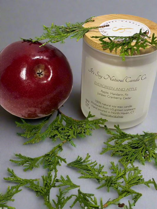 Evergreen and Apple winter soy candle - Non-toxic holiday home fragrance - It's Soy Natural